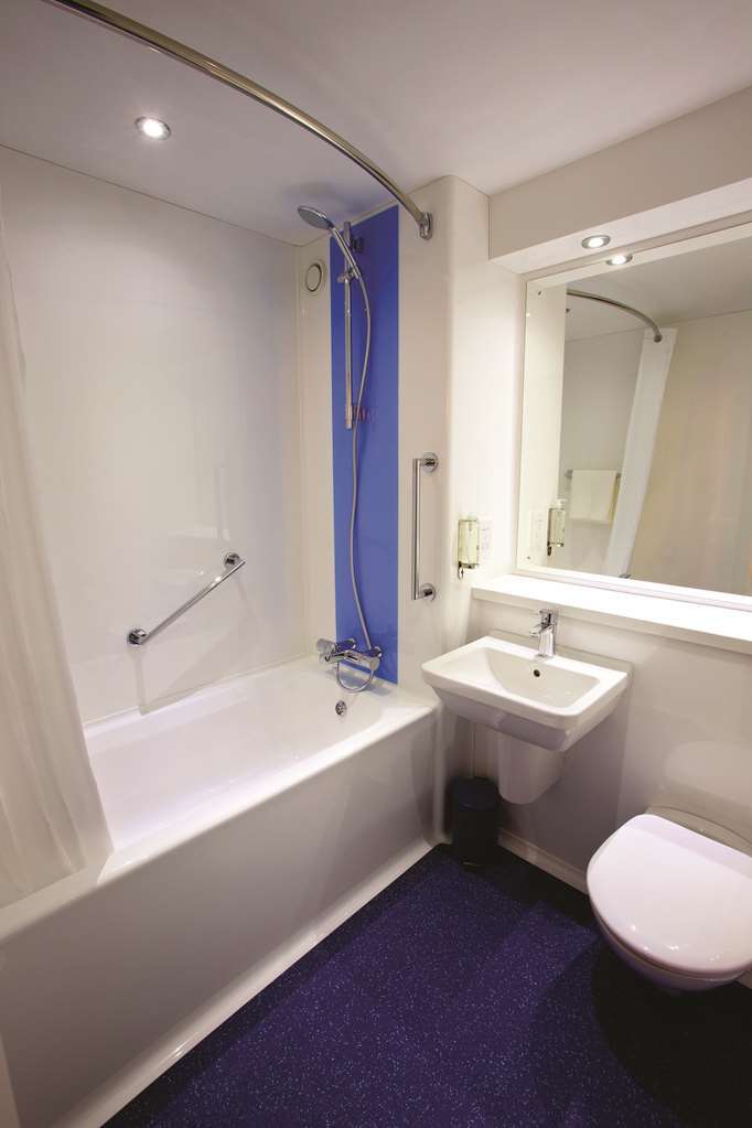 Travelodge Central Leicester Oda fotoğraf